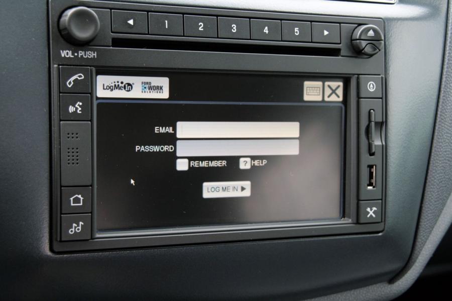  Ford Transit Connect 2010 года  (фото 61 из 109)